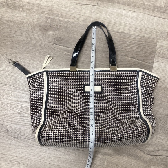 Longchamp Black and White Leather Bag